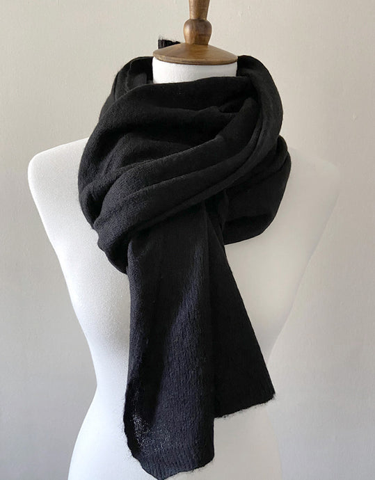 Cariaggi Knit Scarf